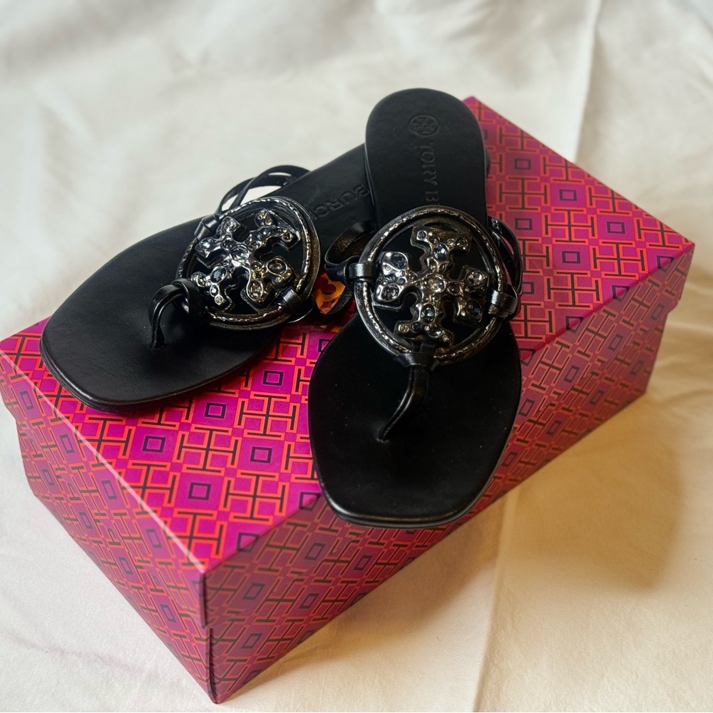 💕💕🎉🎊 Tory Burch Jeweled Miller Nappa Leather Sandals